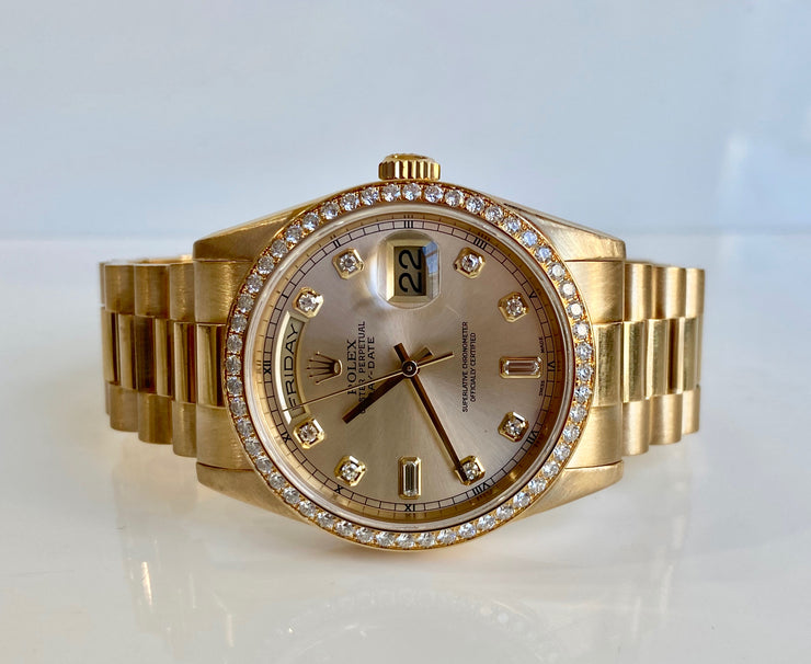 Pre-Owned Rolex Day-Date President 18k Yellow Gold with Original Diamond Dial and Original Diamond Bezel