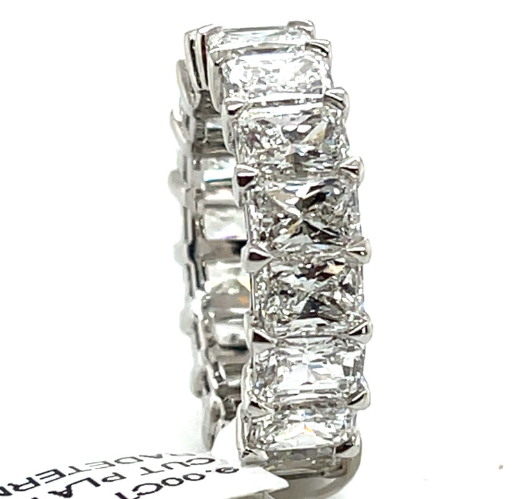 Natural 9.0ctw radiant cut diamonds set in Platinum ring Infinite band