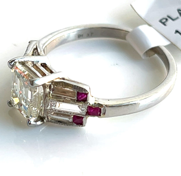 Emerald cut Diamond Art Deco Engagement ring