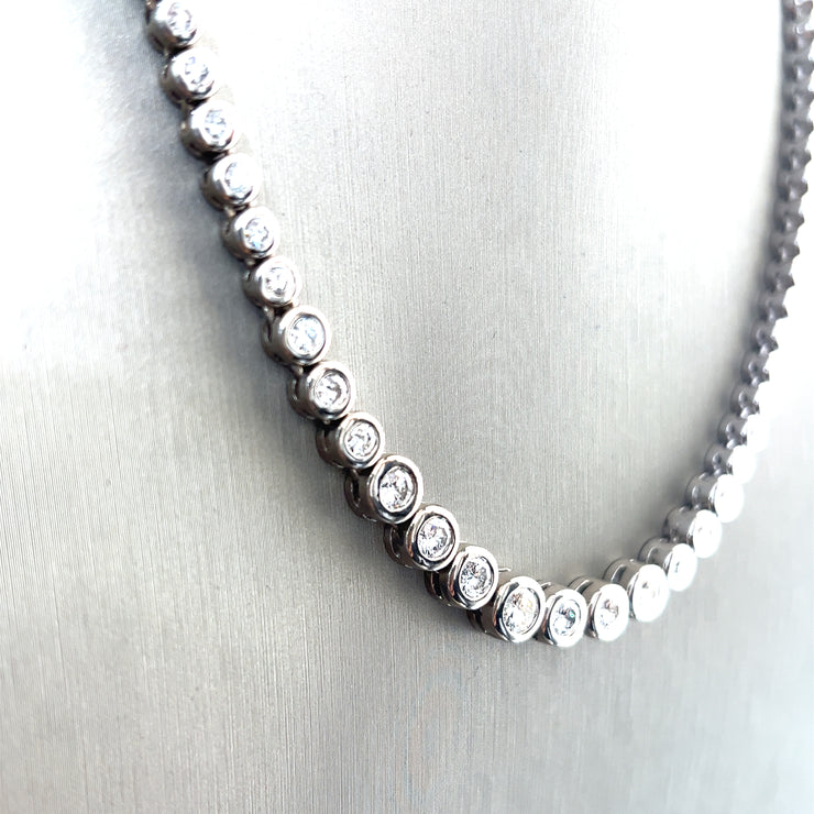 Natural 7.0ctw Round Brilliant Diamonds set in 14k White Gold Necklace 16 in