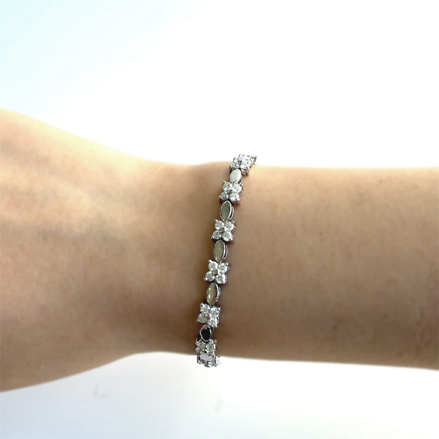 Platinum Diamond cluster bracelet