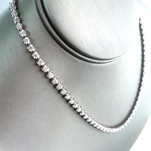 Natural 13.01ctw Round Brilliant Diamonds set in 18k White Gold Necklace 16.5 inches