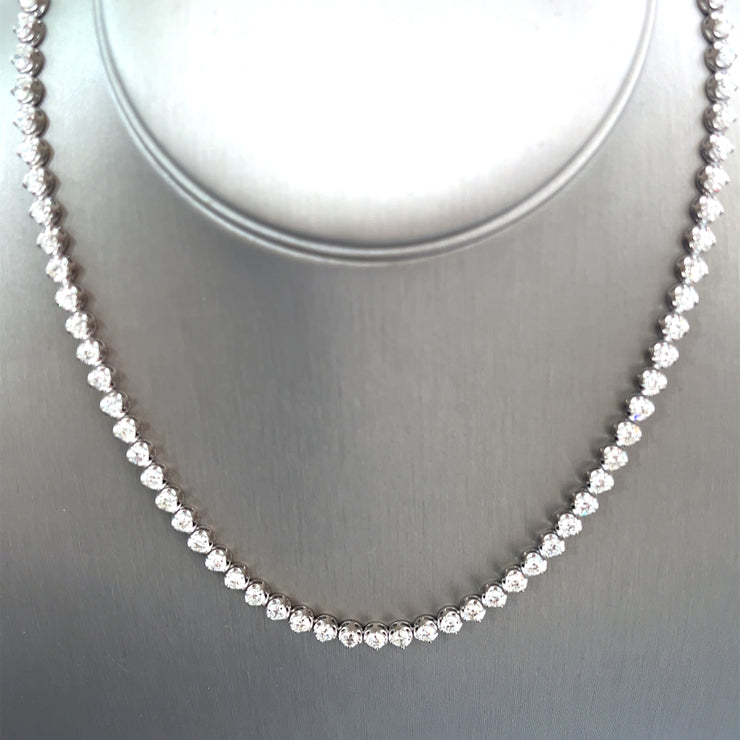 Natural 13.01ctw Round Brilliant Diamonds set in 18k White Gold Necklace 16.5 inches