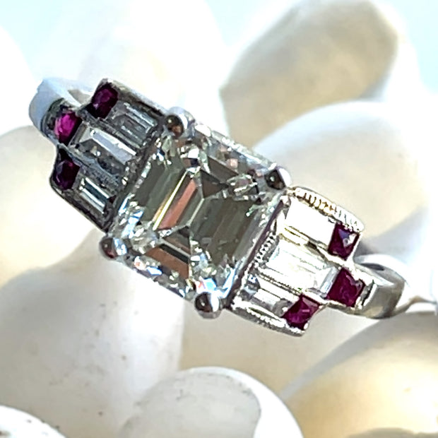 Emerald cut Diamond Art Deco Engagement ring