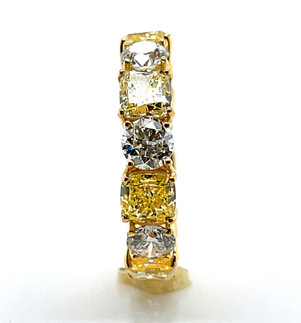 Natural 6.38ctw fancy yellow diamonds GIA-certifi with natural 3.0ctw diamonds 18k yellow gold ring