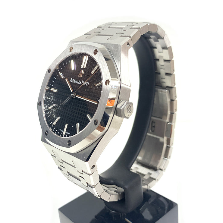 PRE-OWNED AUDEMARS PIGUET ROYAL OAK 41MM BLACK DIAL 15500ST.OO.1220ST.03 STEEL BRACELET ORIGINAL BOX&CARD