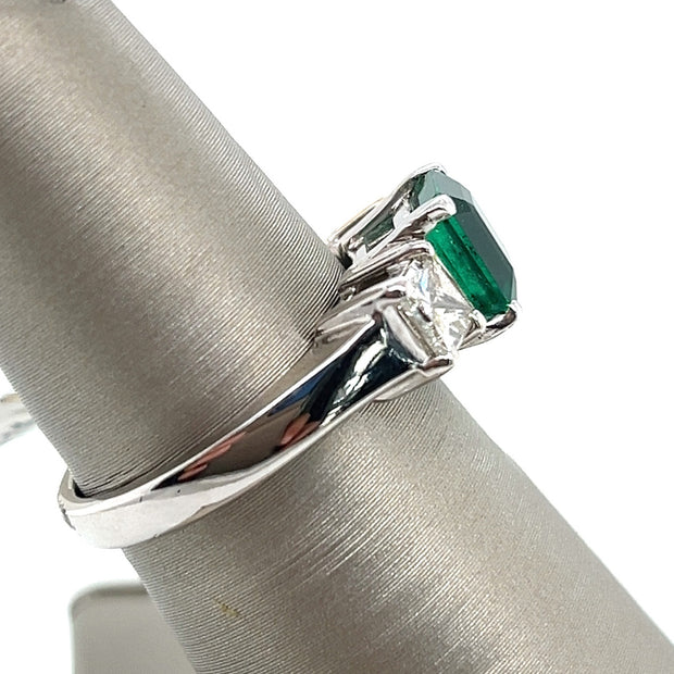 Natural 1.61ct Emerald and Natural Diamond 0.80ctw 14k white gold Ring 6.25