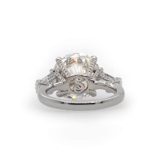 Ideal for engagements, anniversaries, or once-in-a-lifetime celebrations.