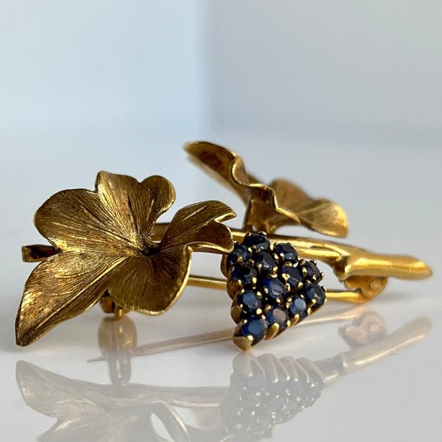 Mid Century Italian Sapphire and 18K Yellow Gold Brooch