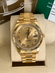 Rolex Day-Date II President 18k Yellow Gold with Champagne Dial