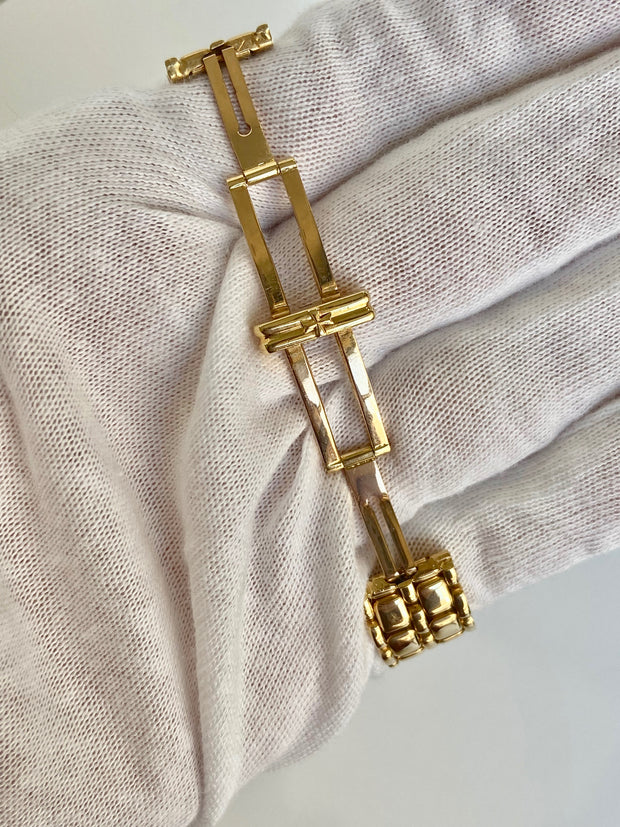 Vacheron Constantin 23mm 18k Yellow Gold