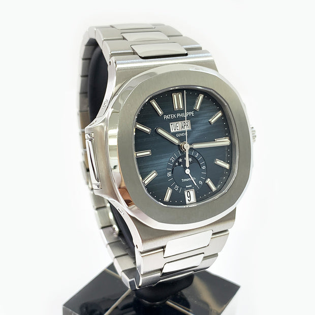 Side view of the Patek Nautilus