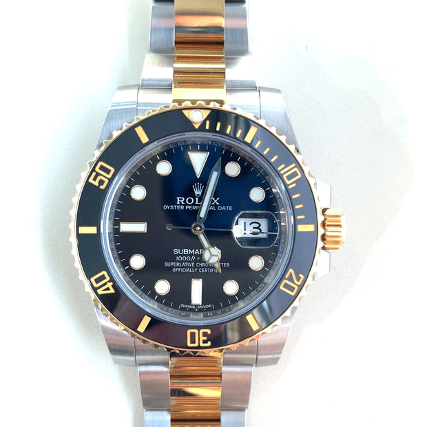 Pre-owned Rolex Submariner watch Date 18K Yellow Gold/Steel Black Dial 116613LN with original box and papers