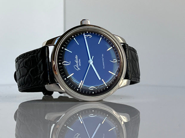 Pre-Owned Glashütte Original Sixties Men's Watch Ref. 39-52-04-02-04