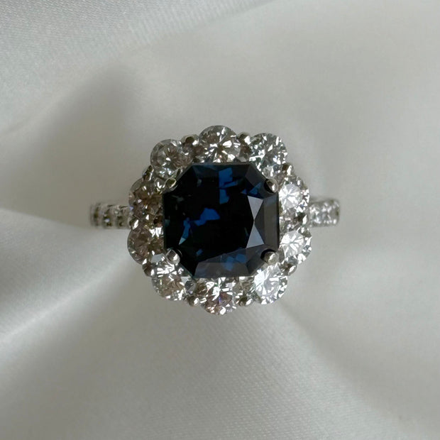 Fine jewelry sapphire and diamond ring designed for engagements or anniversaries

