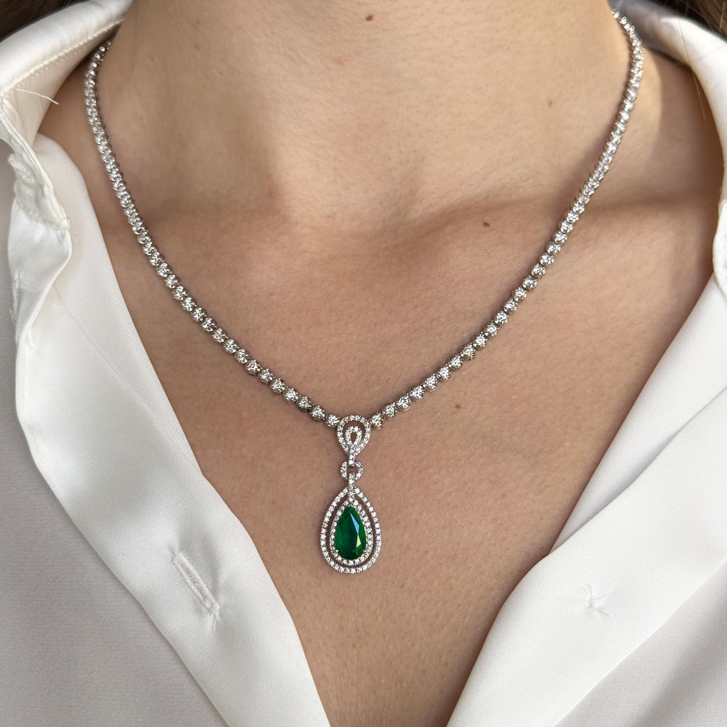 Pear Emerald Diamond Necklace – Jahan Diamond Imports display picture 1