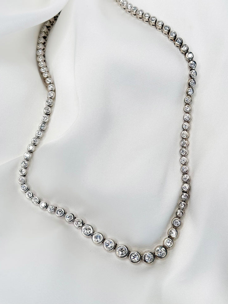 Bezel-Set Round Brilliant Diamond Necklace