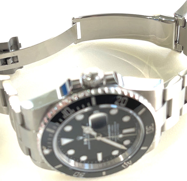 Pre-owned Rolex Submariner Date watch Oyster Perpetual, 41 mm, Stainless Steel, 126610LN with original box and papers