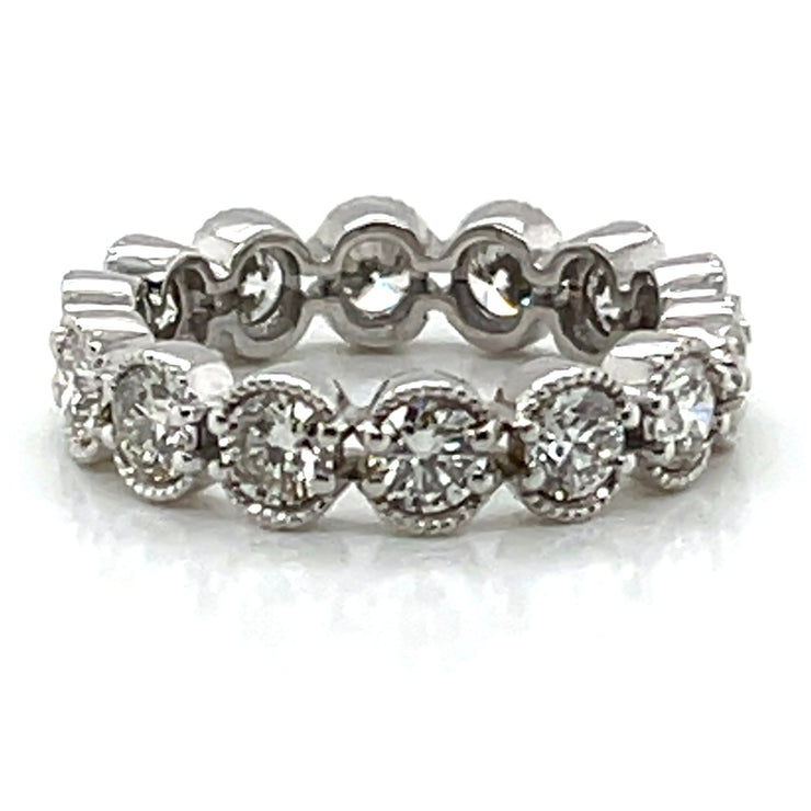 Crafted in 18k white gold for a sleek, luminous finish.