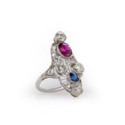 Side profile of the platinum ring revealing the elegant, handcrafted gallery and setting details. The low-profile mount and balanced proportions speak to its antique origins and enduring sophistication.
