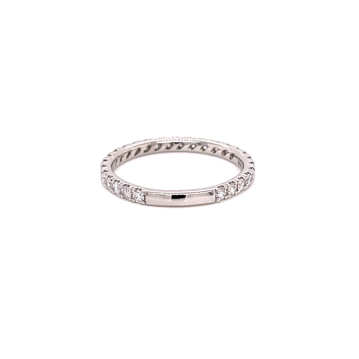 Elegant and timeless symbol of love.