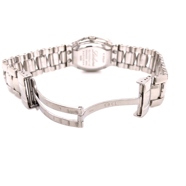 Shown here the fold over clasp movement.
