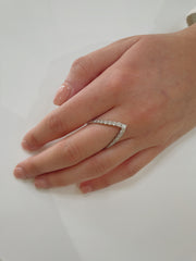 18k White Gold Diamond "V" Ring