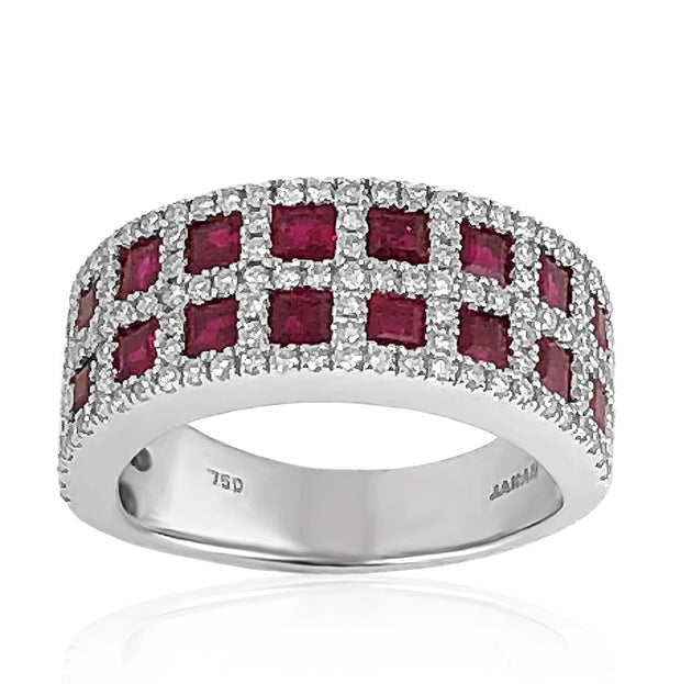 Crafted in Solid 18K White Gold, luxurious and durable with a bright finish.