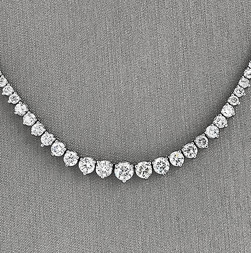 8 CTW Graduated Diamond Tennis Necklace in 14kt White Gold Riviera