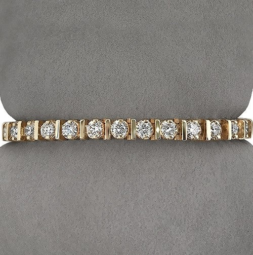 Round Cut diamond bar tennis bracelet