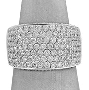 Pavé setting for continuous, high-impact sparkle.