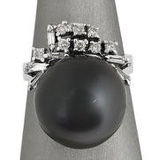 14kt white gold black pearl fashion ring