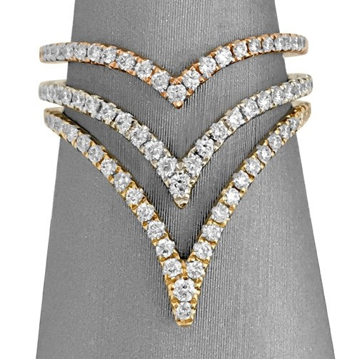 Crafted in 18k rose, white, and yellow gold for tri-color elegance.