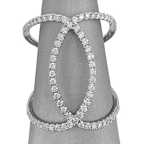 Interlocking loop design for a bold, sculptural look.