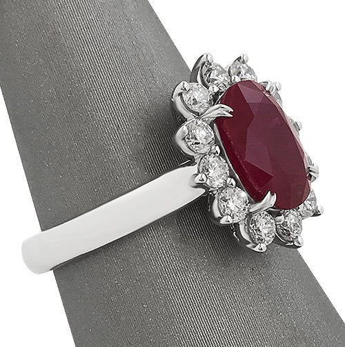 2.88 ct Ruby with 0.74 ctw Diamond Halo Ring